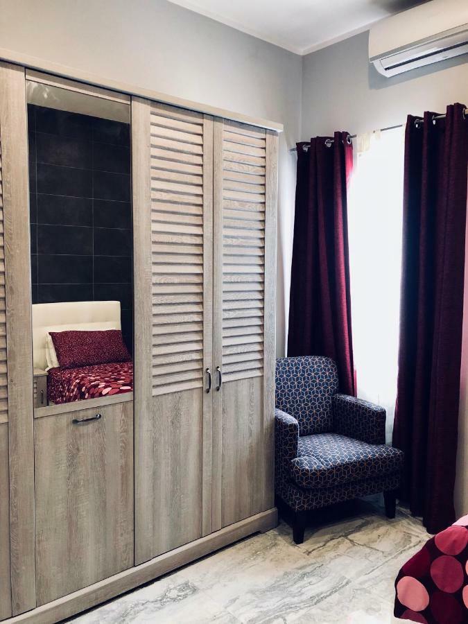 Holiday Townhouse In Sliema Centre Eksteriør billede